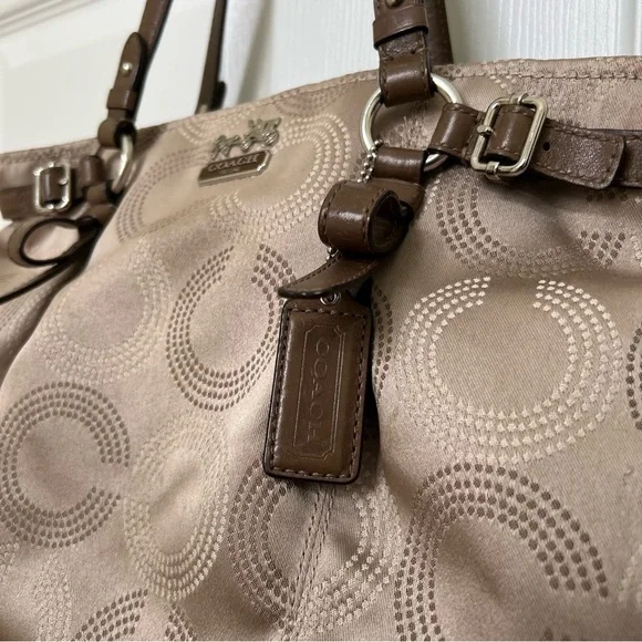Coach Gold Dotted Madison Handbag (Authentic) - Picture 5 of 7